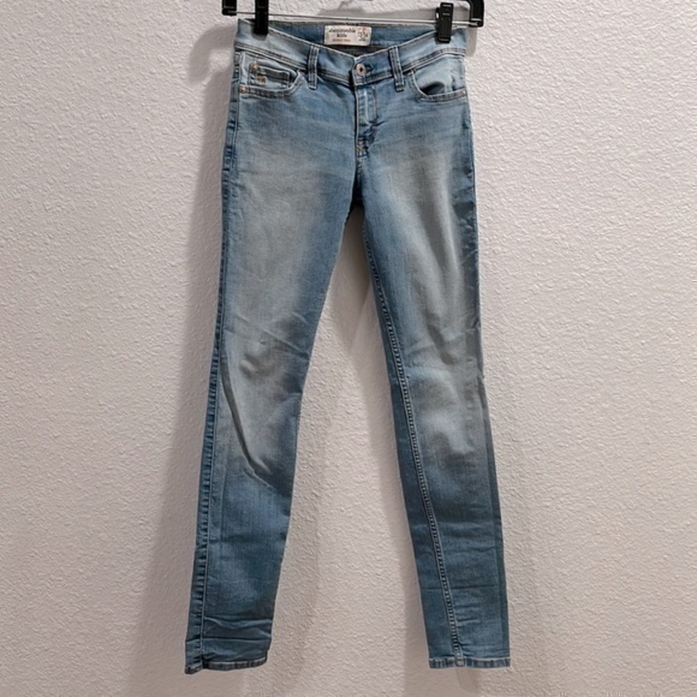 ABERCROMBIE KIDS :: 2 PAIRS OF JEANS